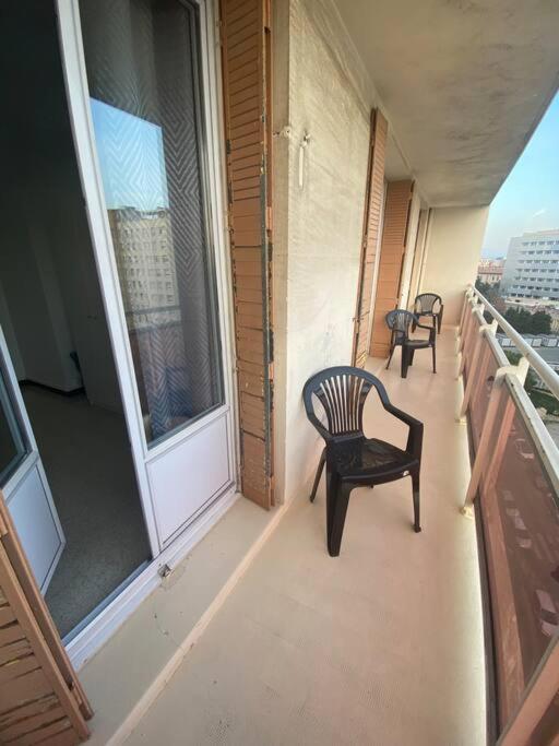 Appartement T4 A Deux Pas De La Gare St Charles Marselha Exterior foto